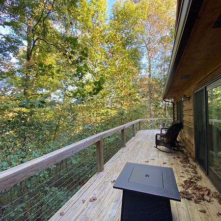 The Treehouse At The Rustic Retreat Hotel Nashville Bagian luar foto